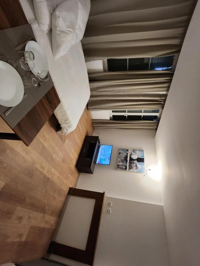 Studio Cozy Centre Ville Rdc Bar-le-Duc Bagian luar foto